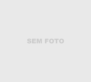Magrinha da buceta peluda transando com o namorado caiu no zapzap